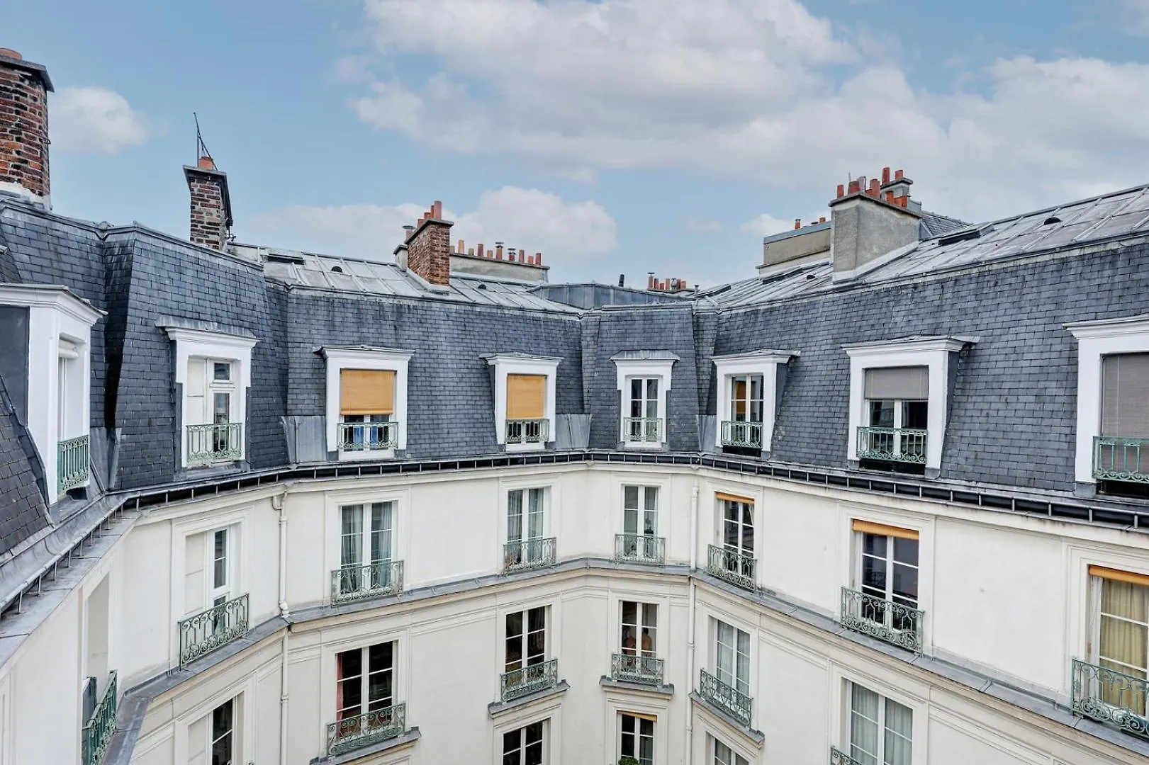 Apartment Ferienwohnung Bnbnook - Elegant 1Br Near The Louvre And Odeon Paris