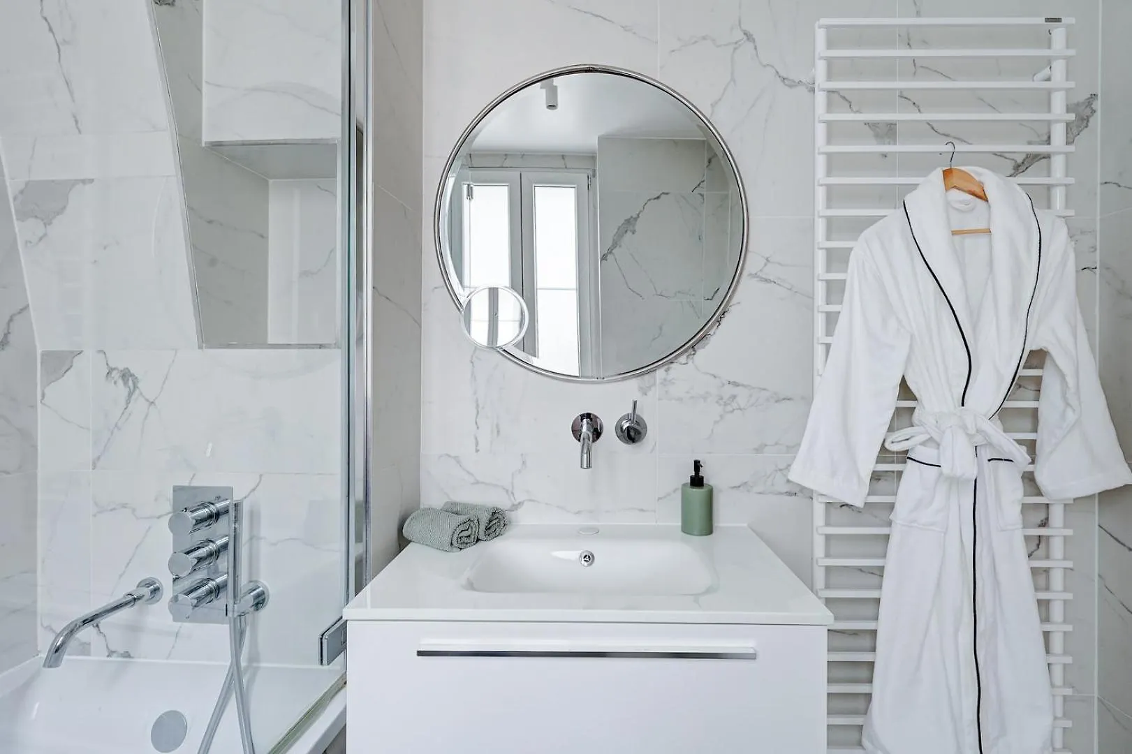 Ferienwohnung Bnbnook - Elegant 1Br Near The Louvre And Odeon Paris