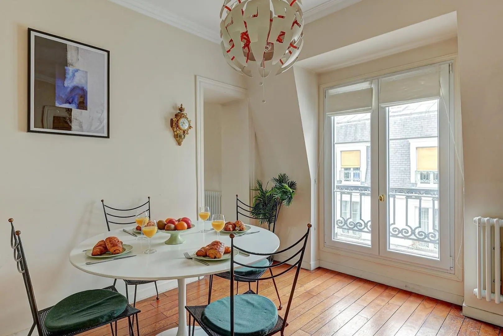 דירות פריז Bnbnook - Elegant 1Br Near The Louvre And Odeon 0*,  צרפת