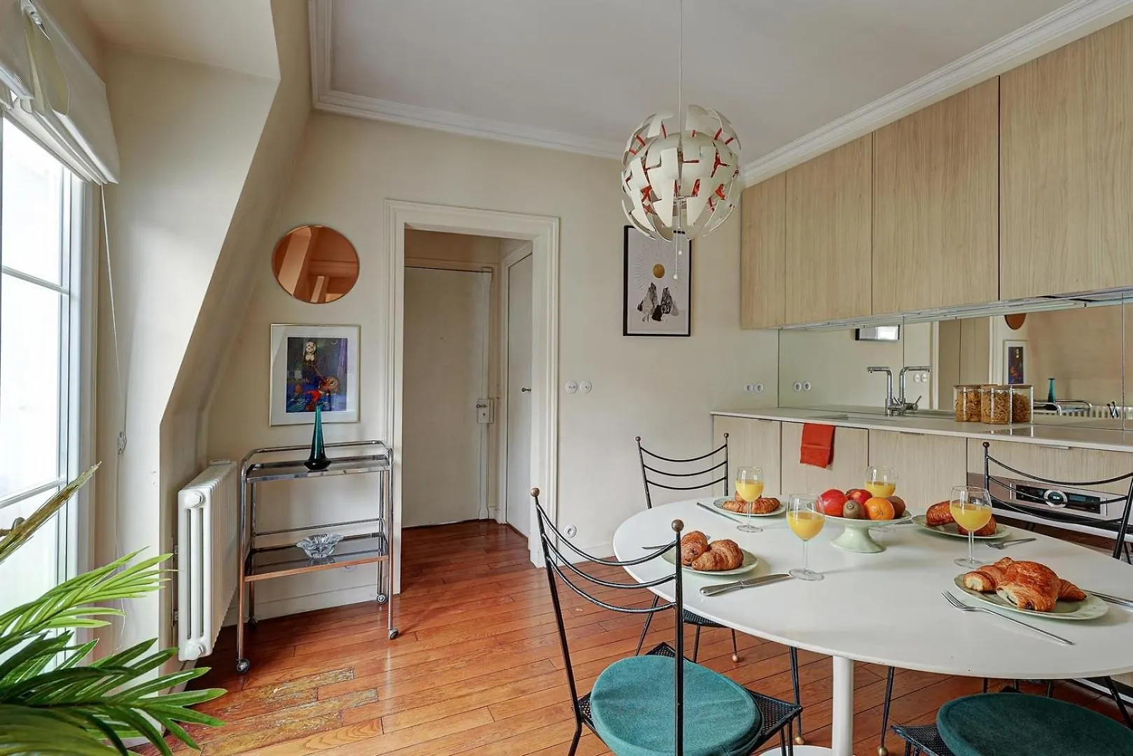 Bnbnook - Elegant 1Br Near The Louvre And Odeon Apartment Paris